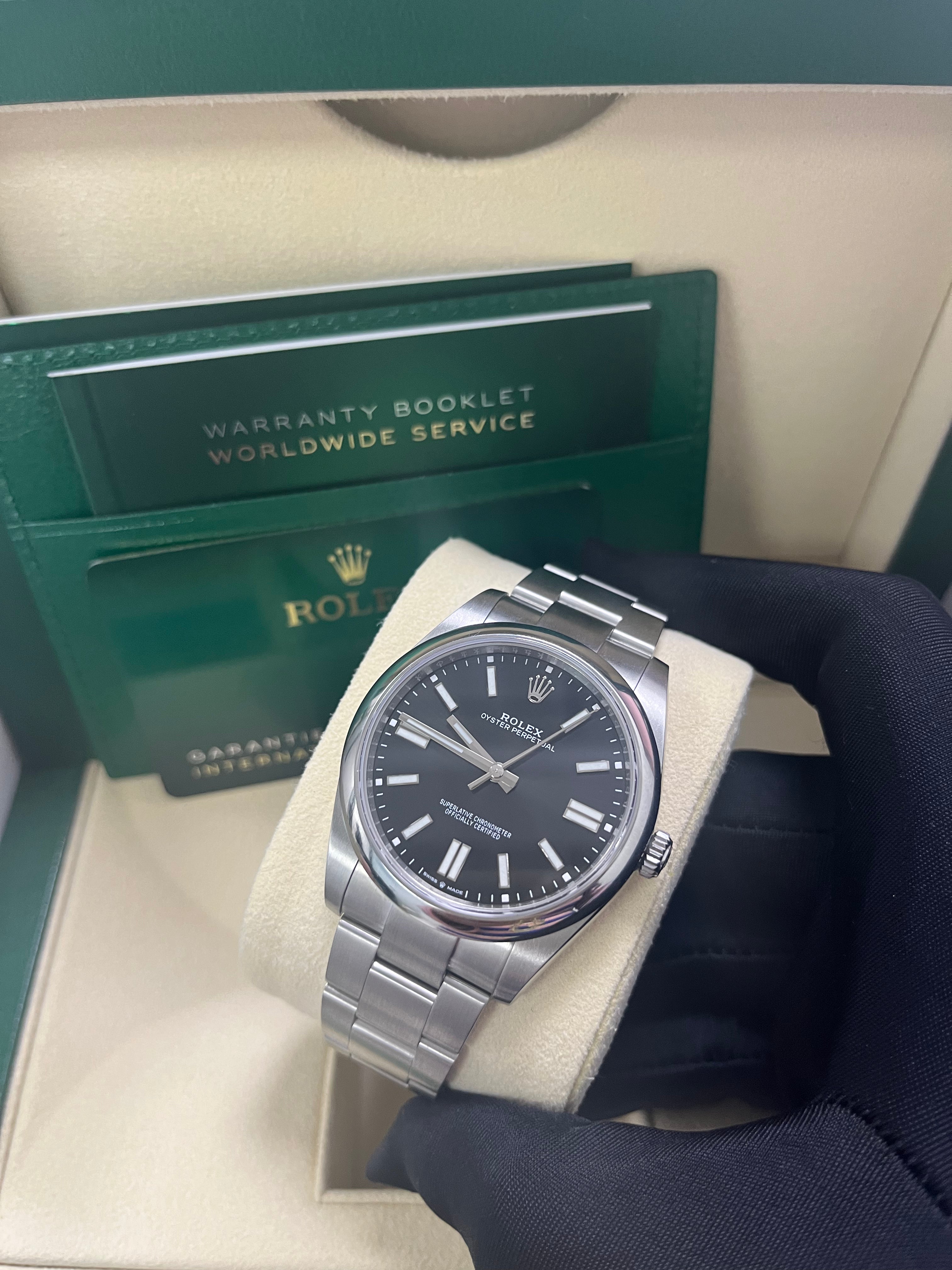 Rolex Oyster Perpetual 41mm Men's Watch - Black Dial Stainless Steel Automatic 124300 | Luxury Dress Watch for Business, Formal Events & Everyday Wear