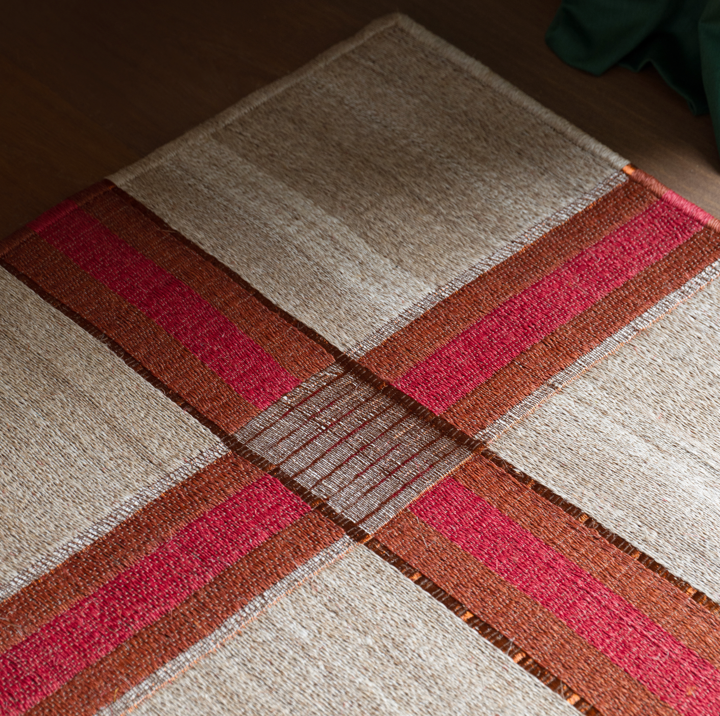 Nina Litchfield Studios x Tapistelar Lina Rug - Modern Handmade Area Rug for Living Room, Bedroom, Dining Room | Soft & Durable Home Decor for Boho, Scandinavian & Contemporary Interior Design