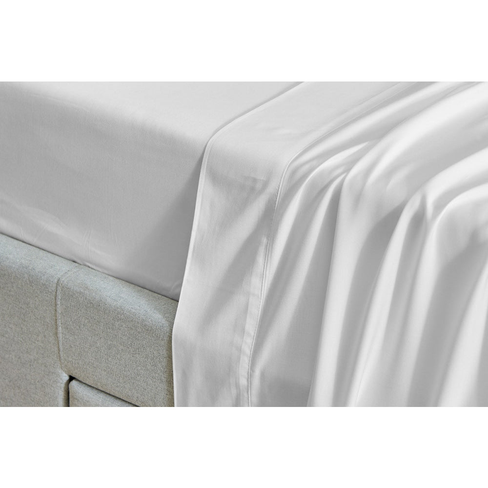 100% Natural Bamboo Bed Sheet Set - Queen Size White Soft Breathable Sheets - Luxury Eco-Friendly Bedding for Hot Sleepers & Sensitive Skin - Perfect for Master Bedroom, Guest Room & Vacation Homes