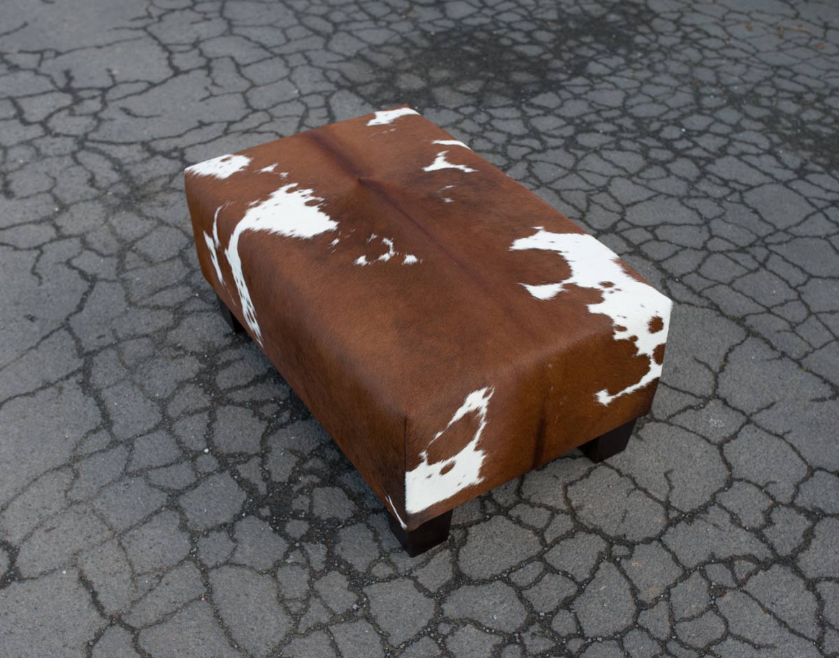 Premium Cowhide Footstool with Sturdy Wooden Legs - 80x50x35cm Ottoman Pouf for Living Room, Bedroom & Home Decor - Perfect for Relaxing, Footrest & Extra Seating