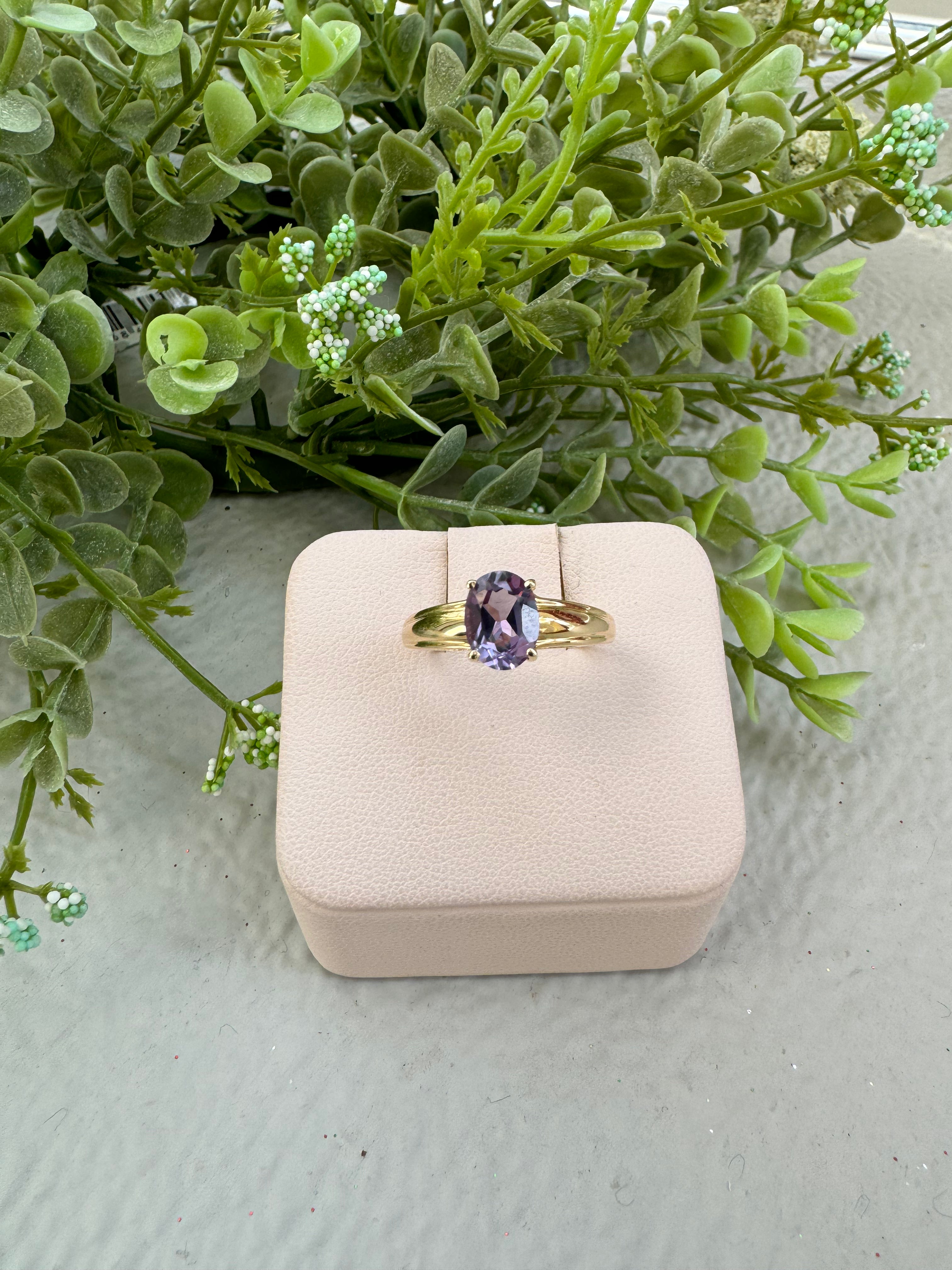 Blue Sapphire Oval Ring for Women - 925 Sterling Silver Gemstone Engagement Ring - Perfect for Wedding, Anniversary & Special Occasions