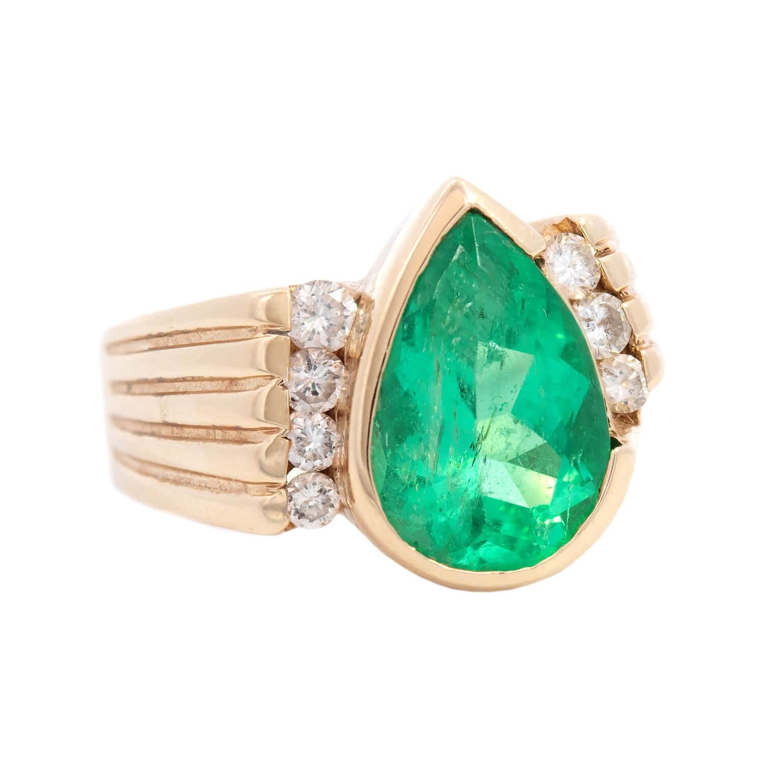 Vintage 14K Gold GIA Certified Emerald and Diamond Ring - 4 Carat Total Weight | Elegant Jewelry for Weddings, Anniversaries & Special Occasions
