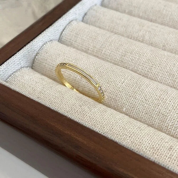 Conch Shell Stackable Rings Set for Women - Boho Beach Layered Ring Set - Trendy Stacking Rings for Summer, Vacation, and Beach Outfits