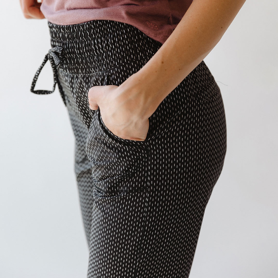 Dash Destination Joggers for Women - Comfortable High Waisted Running Pants with Pockets - Perfect for Yoga, Gym Workouts & Casual Wear