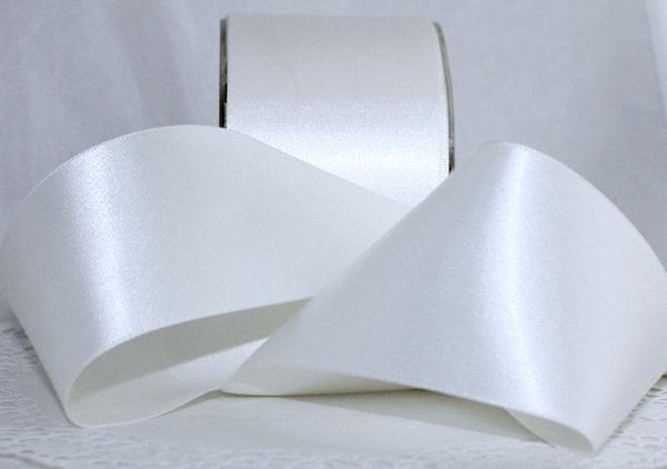 Tamryn Swarovski Opal & Pearl Wedding Belt - Elegant Bridal Sash for Bridesmaids, Flower Girls & Formal Occasions