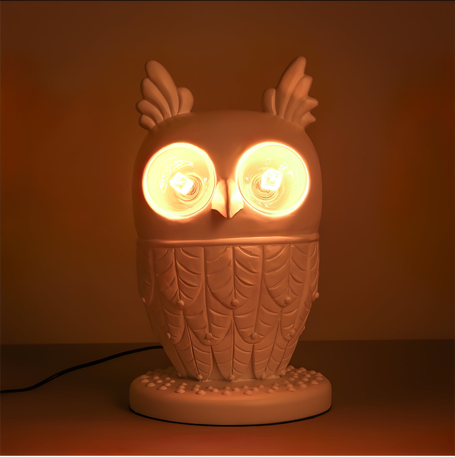 Stylish Owl Table Lamp for Bedroom & Nursery - Cute Night Light with Adjustable Brightness - Perfect for Kids Room Decor & Cozy Reading Ambiance