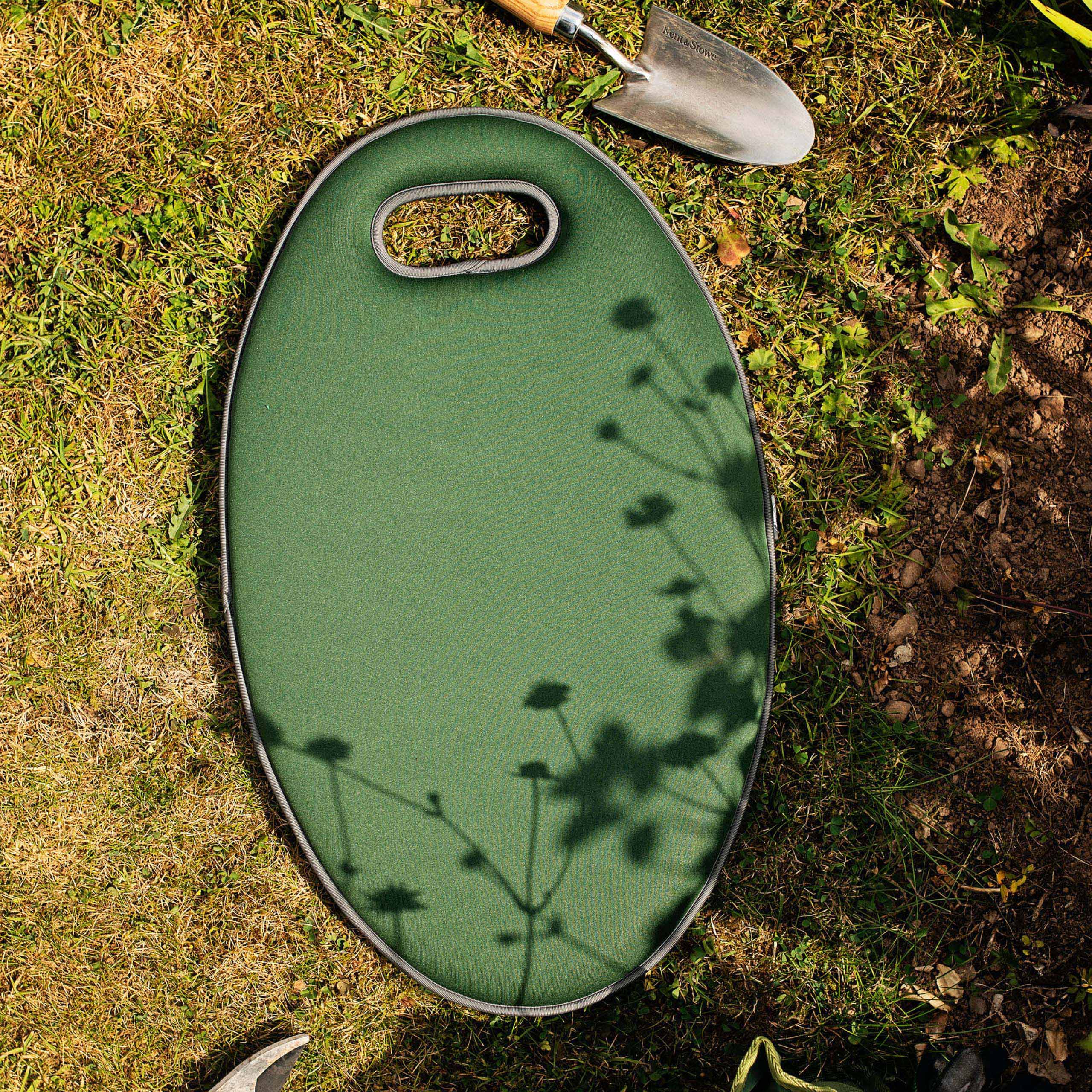 Thistlewood Memory Foam Garden Kneeler Pad - Comfortable Cushion for Gardening, Weeding & Outdoor Work - Waterproof & Durable Knee Protection for Seniors & Adults - Perfect for Lawn Care, Planting & Yard Maintenance