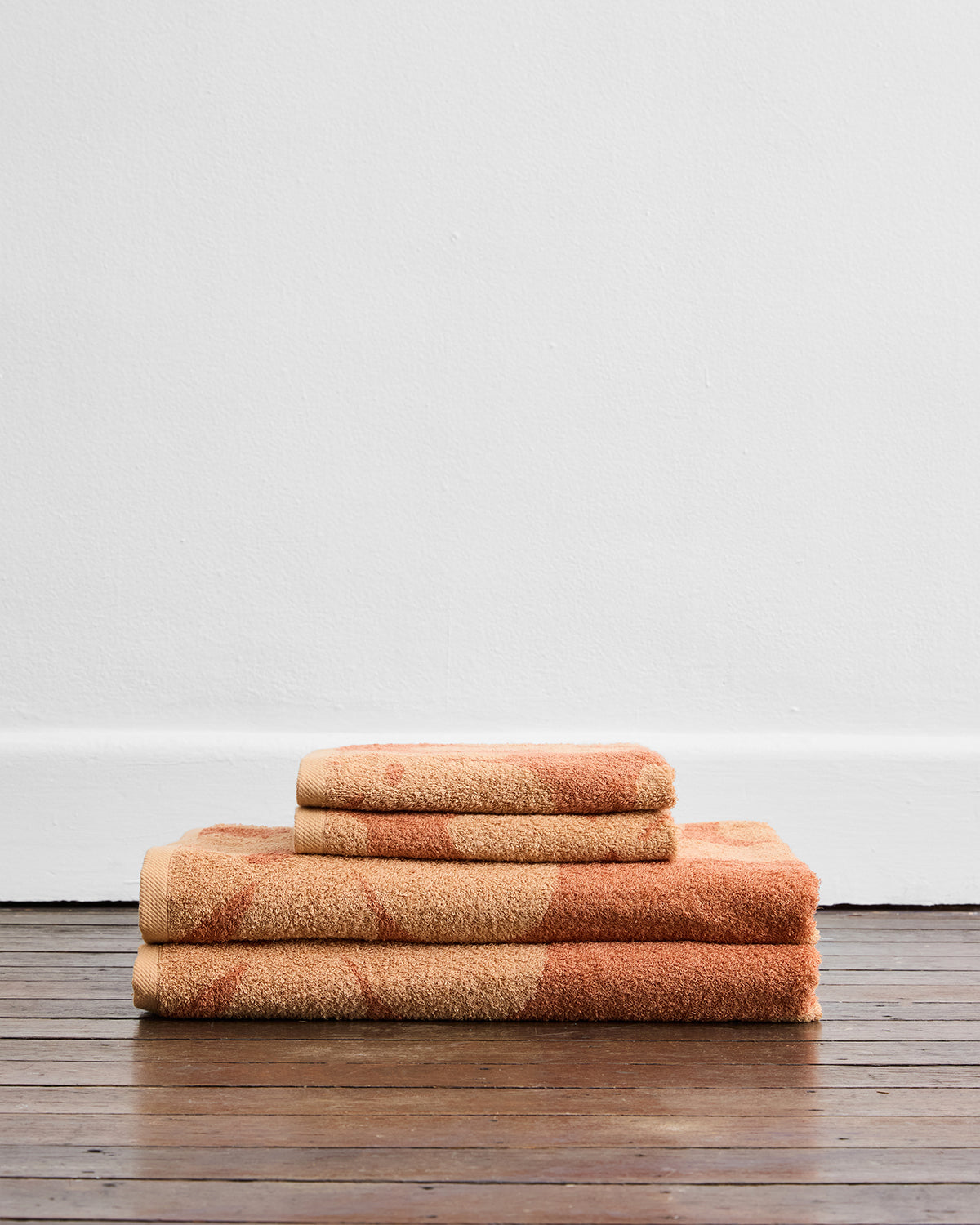 Premium Hazelnut & Terracotta Floral Terry Bath Towel Set - 2 Pack Ultra Soft Absorbent Cotton Towels for Spa, Bathroom & Luxury Home Decor