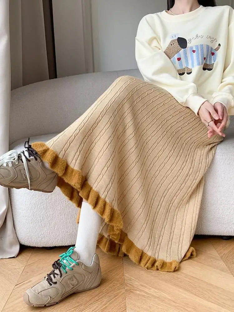 Women's High Waist Knitted Pleated Long Skirt - Black & White Elegant Fall Winter Fashion for Vacation, Office & Casual Wear