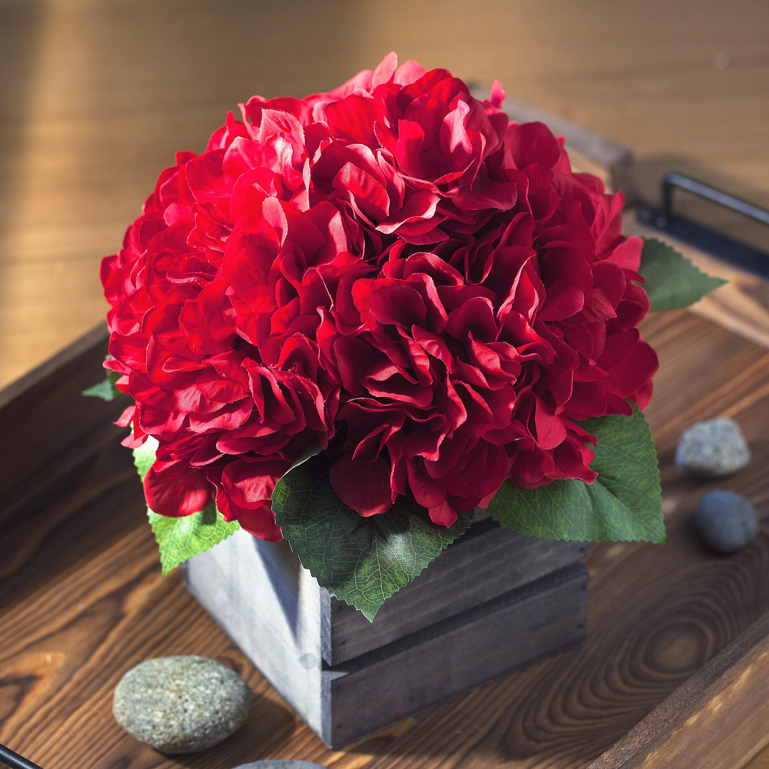 ENOVA HOME Artificial Hydrangea Silk Flowers in Wood Planter - Red Floral Arrangement for Home Decor, Wedding Centerpieces, Table Decorations & Party Decor