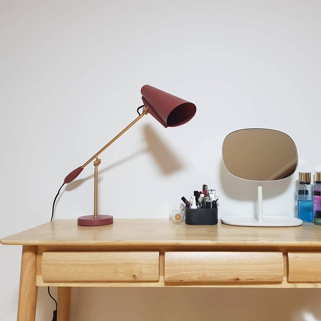 Stylish Birdy Table Lamp - Modern Decorative Lighting for Bedroom, Living Room & Office - Perfect for Reading & Ambiance