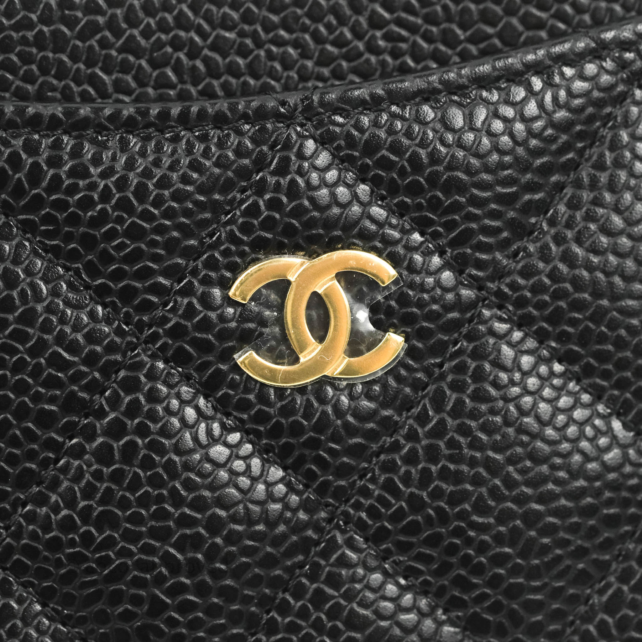 Chanel Classic Flat Card Holder in Black Caviar Leather with Gold Hardware - Perfect for Everyday Use & Luxury Gift Giving