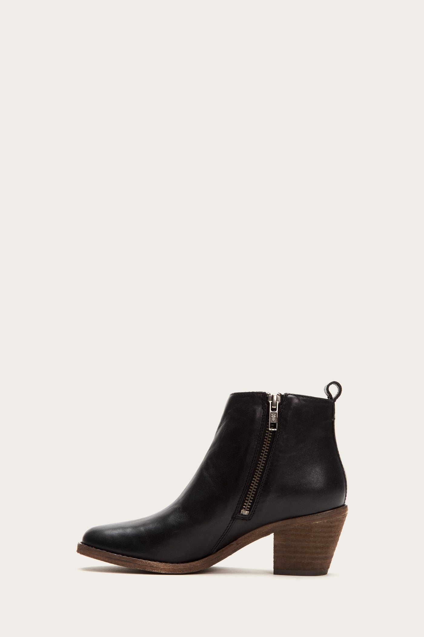 Vintage Alton Chelsea Boots - Premium Pre-Owned Leather Ankle Boots for Men & Women | Perfect for Casual Outfits, Fall Fashion & Everyday Wear