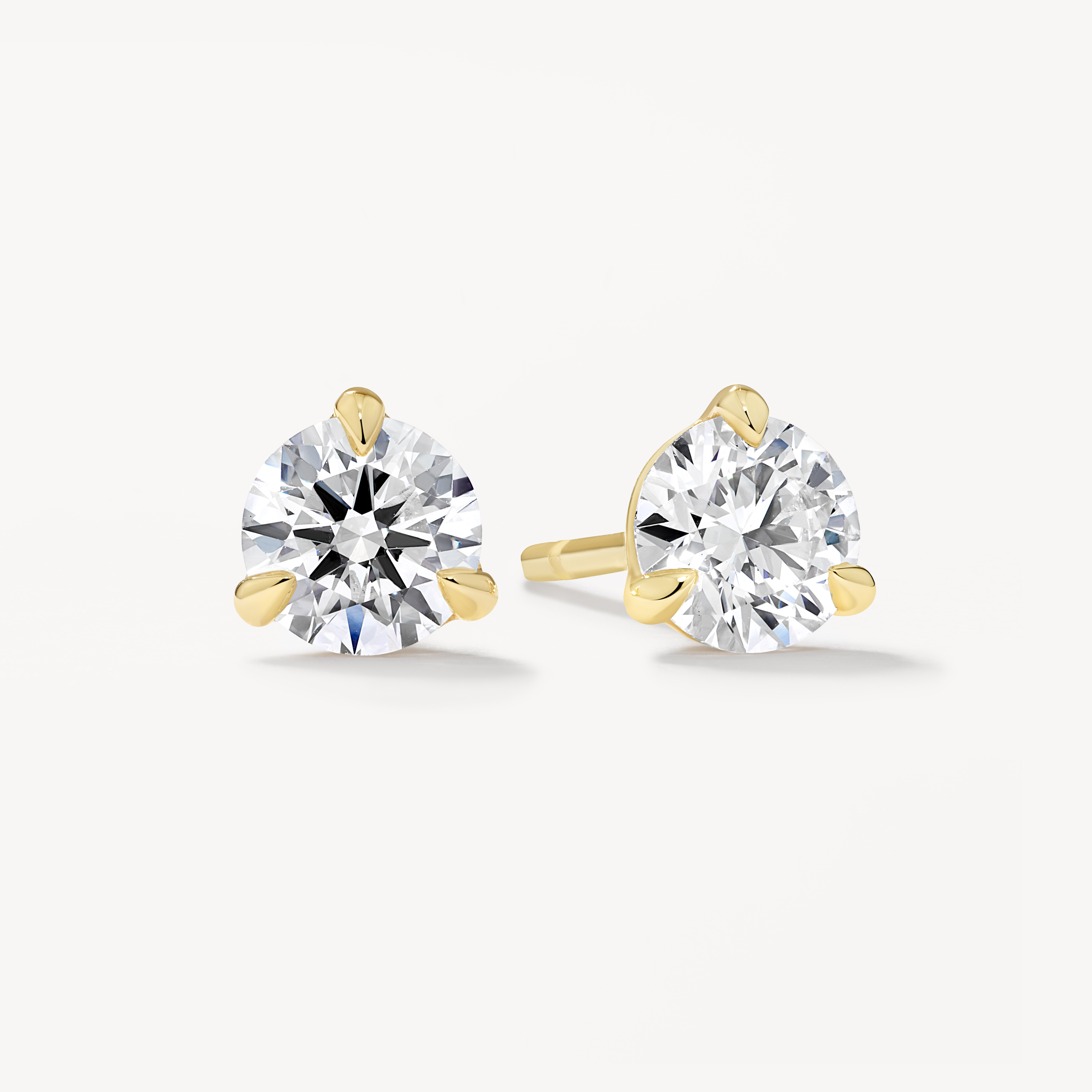 0.75ct Lab Grown Diamond Round Stud Earrings in 10k Gold - Perfect for Weddings, Anniversaries & Everyday Elegance