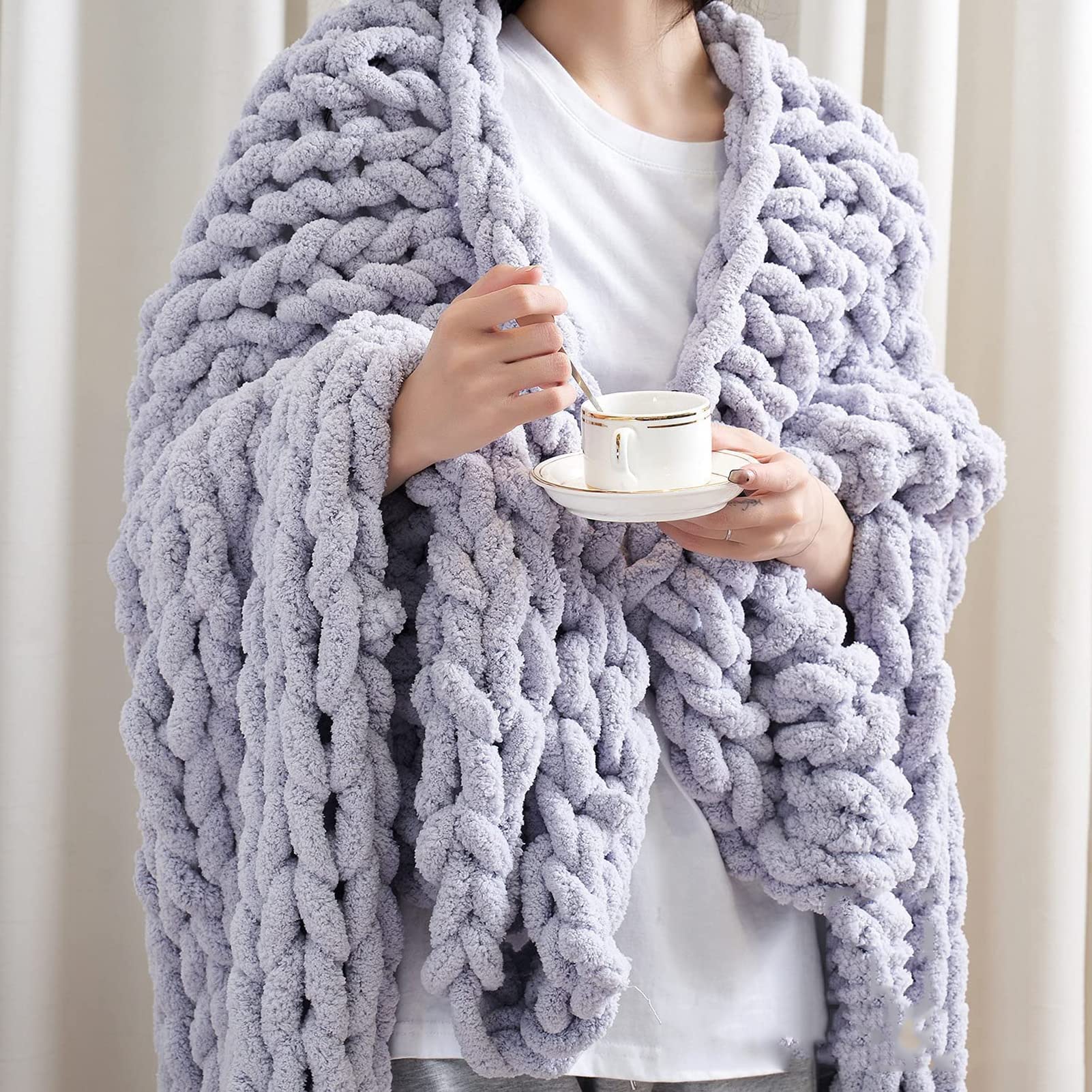 Chunky Knit Blanket - Handmade Chenille Cable Knit Throw - Ultra Soft & Warm Cozy Blanket for Bed, Sofa, or Chair - Perfect Gift for Housewarming, Christmas & Winter Nights