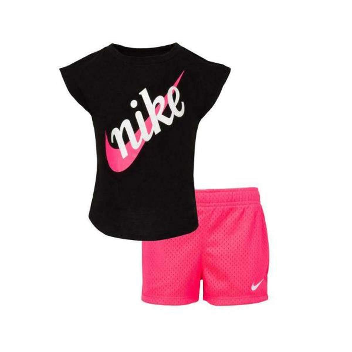 Nike Kids Girl's Script Futura Tee & Shorts Set - Hyper Pink - Size 6 Little Kids | Comfortable Matching Outfit for Playdates, School & Casual Wear