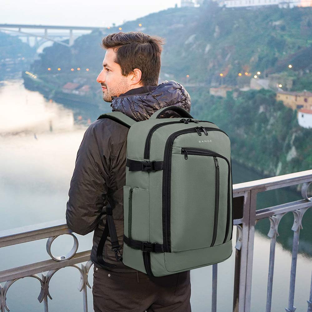 BANGE 40L Travel Backpack - FAA Approved Carry On Overnight Weekender Bag for Men & Women, Lightweight Waterproof Flight Backpack with USB Charging Port - Perfect for Business Trips, Weekend Getaways & Air Travel