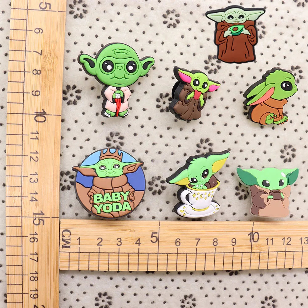 22Pcs Baby Yoda Shoe Charms - Cute Green Alien PVC Sandal Accessories for Boys & Girls - Perfect for Garden Parties, Cosplay & Gifts
