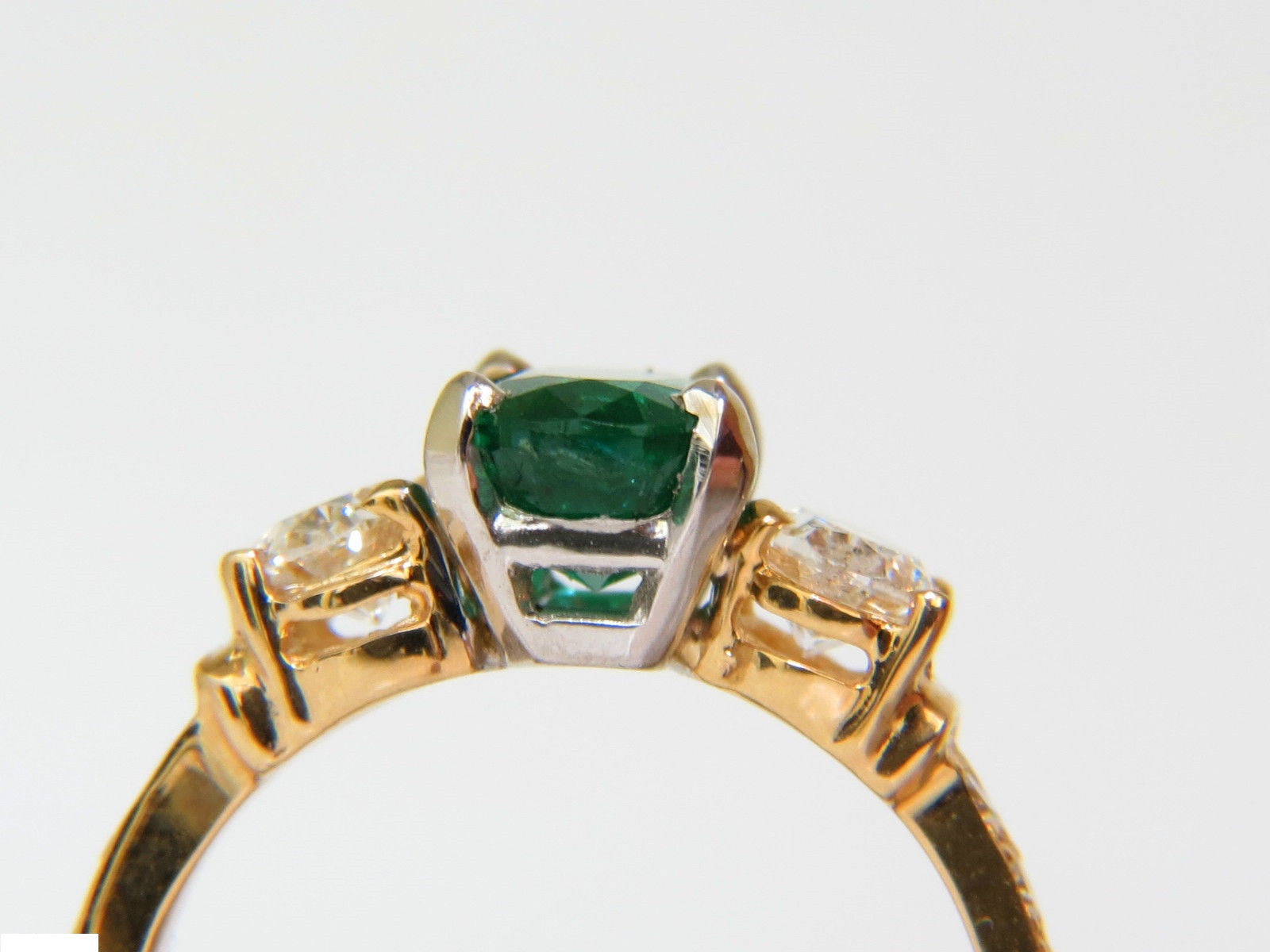 3.20ct Natural Emerald and Diamond Ring in 14K Gold - Classic Elegance for Engagement, Wedding, or Anniversary Gifts (Zambian Emerald, A+ Quality)