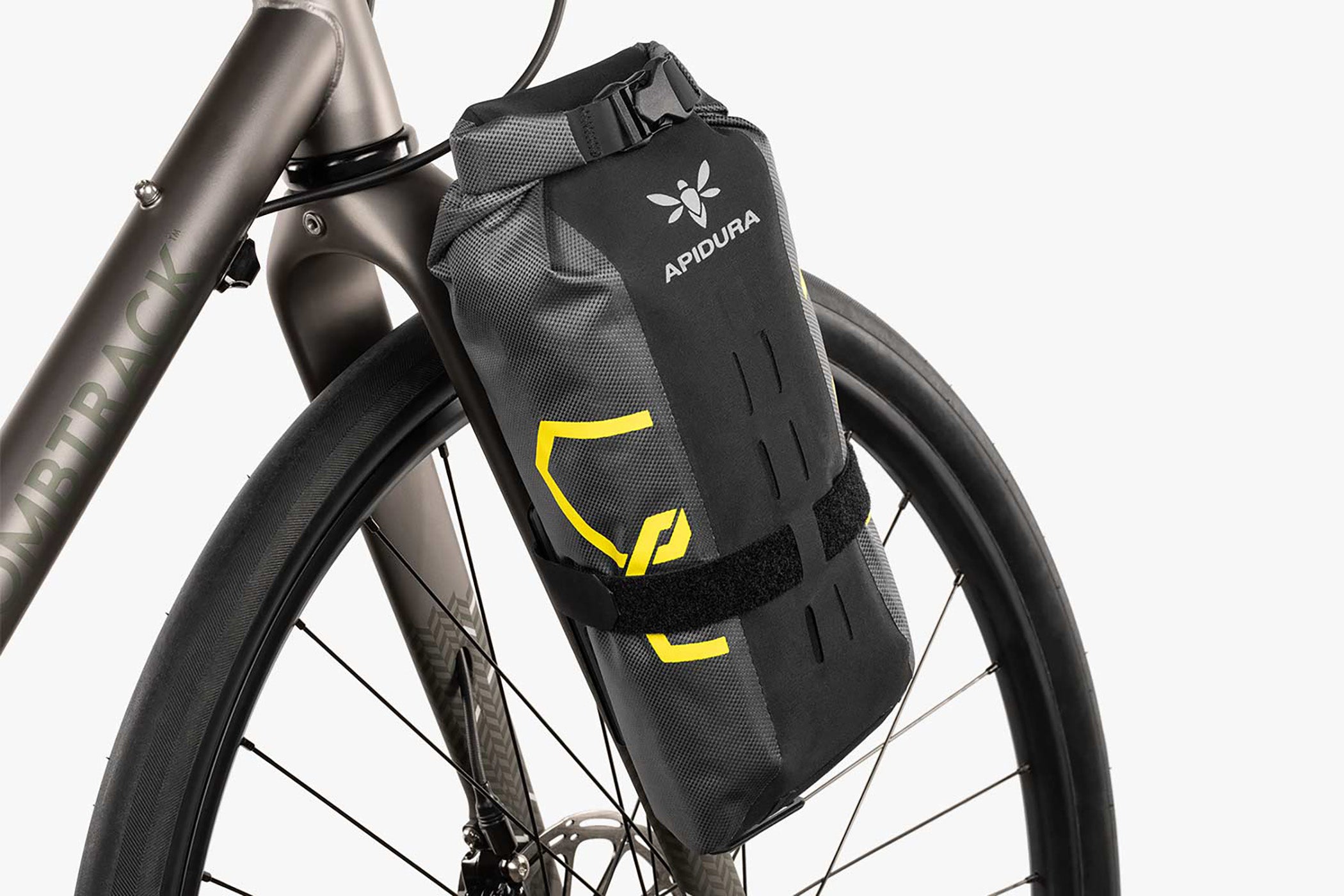 Apidura Expedition Cargo Cage Pack - Durable Bike Bag for Mountain & Road Cycling - Perfect for Adventure Travel & Commuting