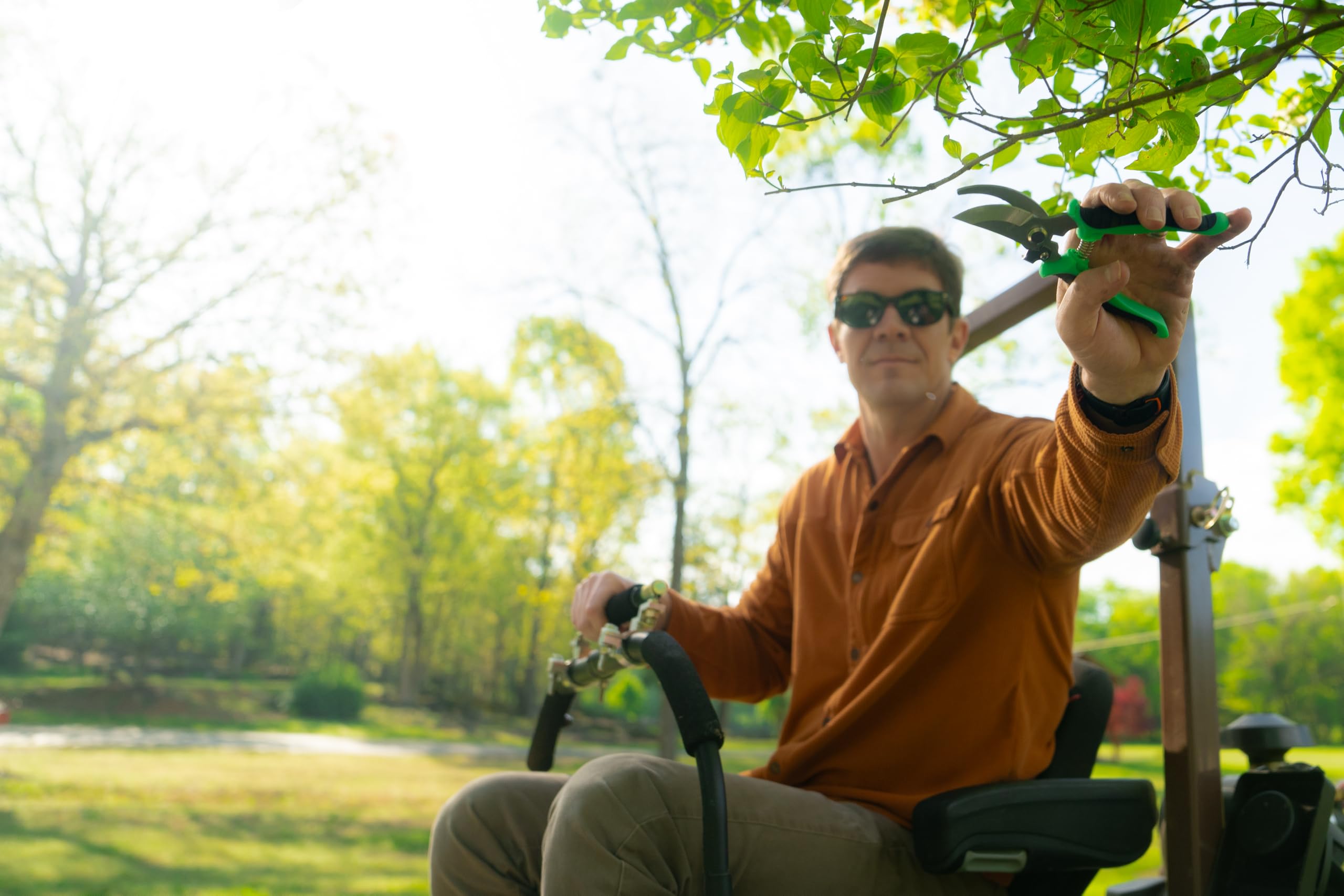 Zero-Turn Steering Bar - Ergonomic One-Hand Control for Zero-Turn Lawn Mowers | Perfect for Landscaping & Large Yard Maintenance