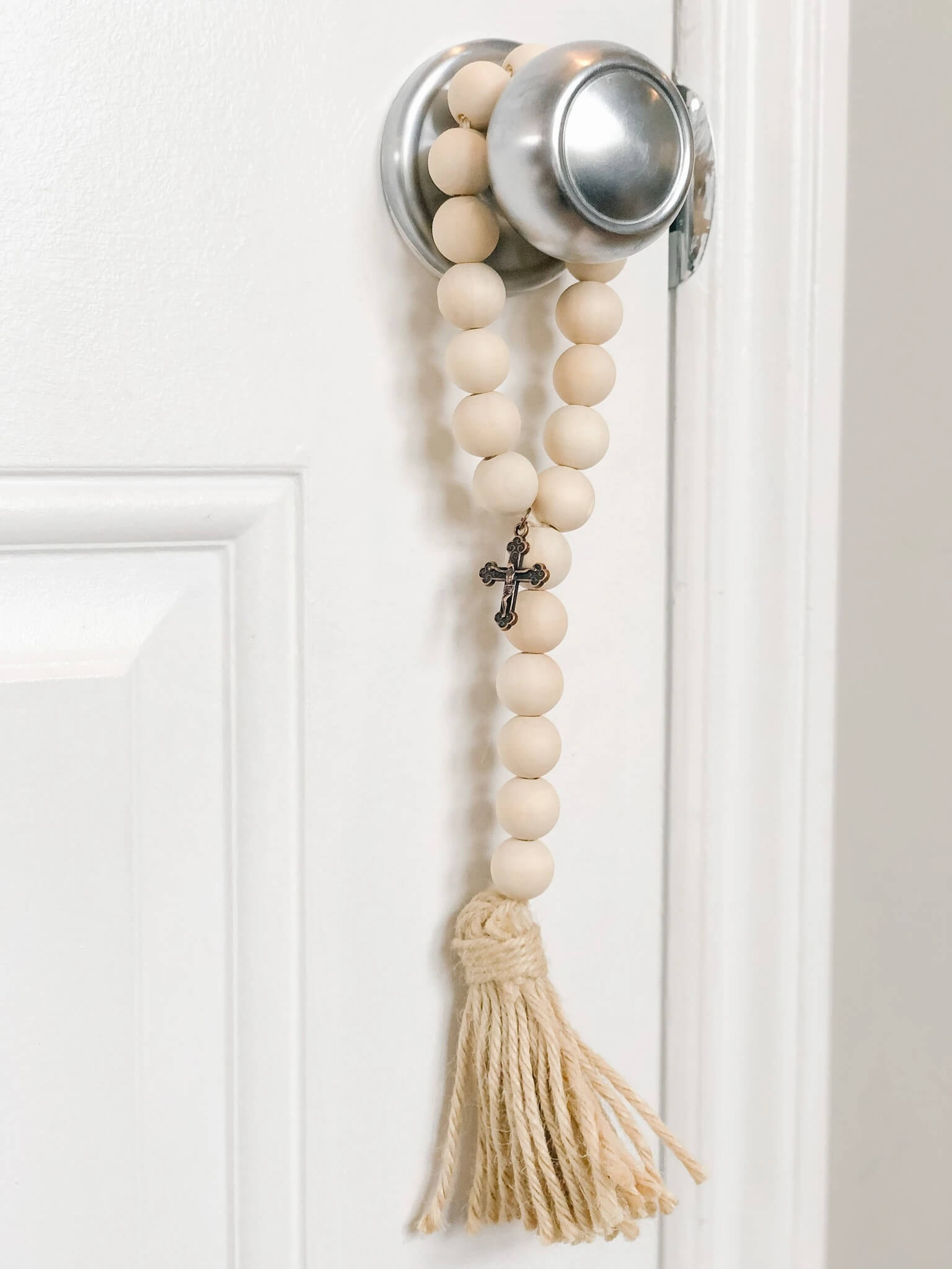 Cross Home Blessing Door Hanger - Religious Wall Decor for Christian Homes - Perfect for Easter, Christmas & Housewarming Gifts