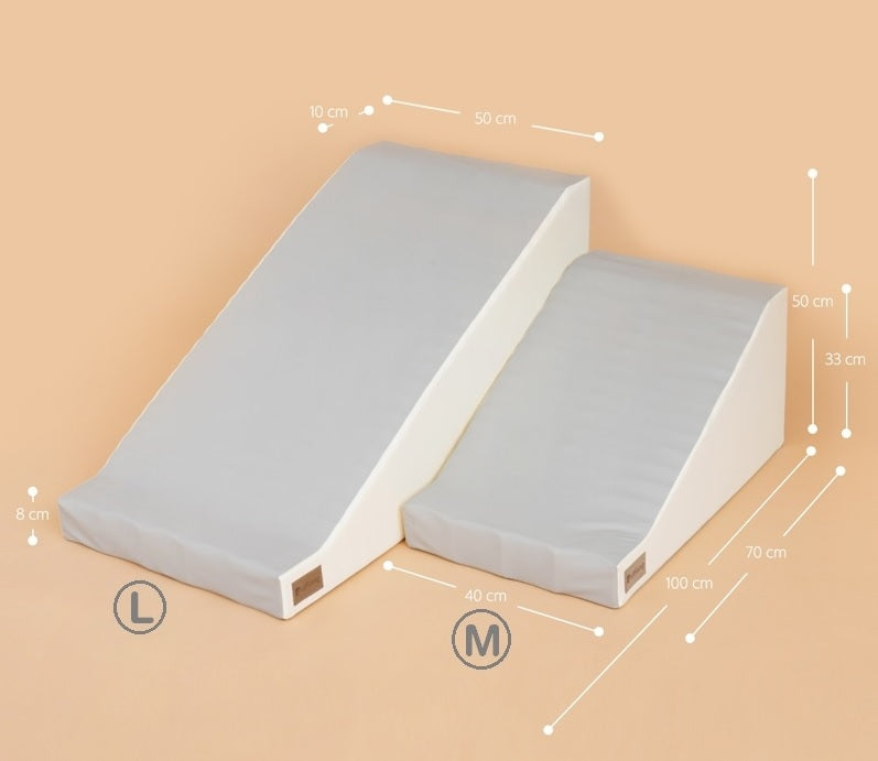 Non-Slip Pet Ramp for Dogs & Cats - Lightweight Foldable Dog Ramp for Cars, Beds, Couches - Portable Pet Stairs for Senior & Disabled Pets - Perfect for SUV, Truck, Home Use