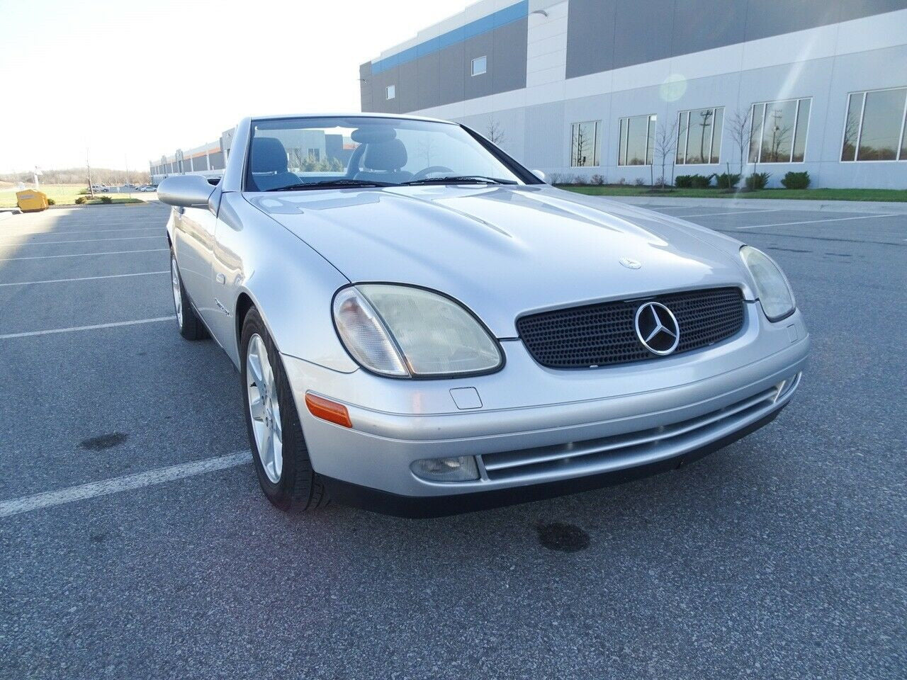 Clear Side Marker Light Housings for Mercedes CLK SLK & Sprinter - Smoked Lens Turn Signal Lights - Perfect for Custom Car Upgrades & Nighttime Visibility