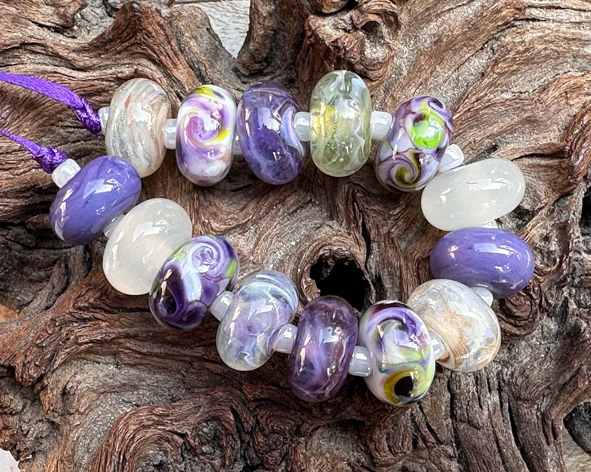 14-Piece Purple Wisteria Lampwork Glass Beads Set for Jewelry Making - DIY Bracelets, Necklaces, and Craft Projects