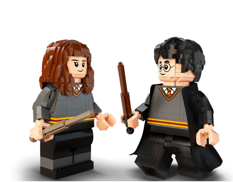 LEGO Harry Potter 76393 Harry & Hermione Minifigures Set – Collectible Building Toy for Kids, Fans, and Gift Ideas – Perfect for Play, Display, and Harry Potter Themed Parties