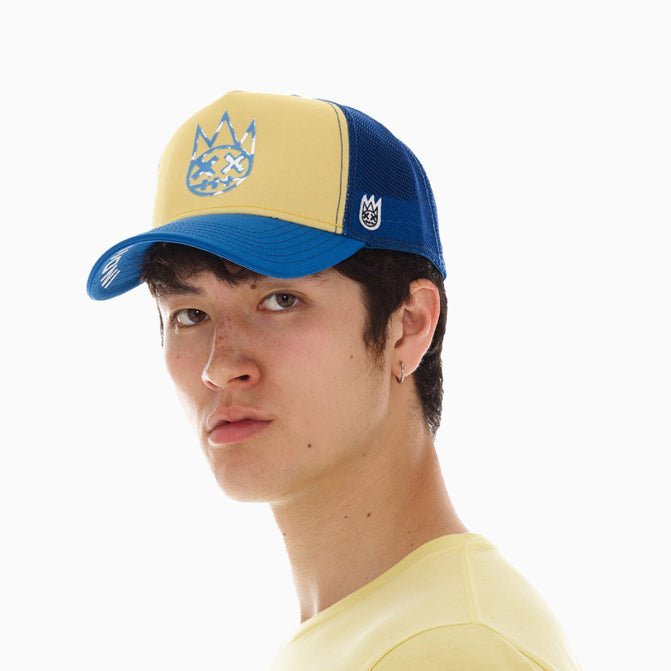 Stylish Mesh Back Trucker Hat with Curved Visor & Clean Logo Design - Perfect for Outdoor Activities, Sports Events and Casual Wear
