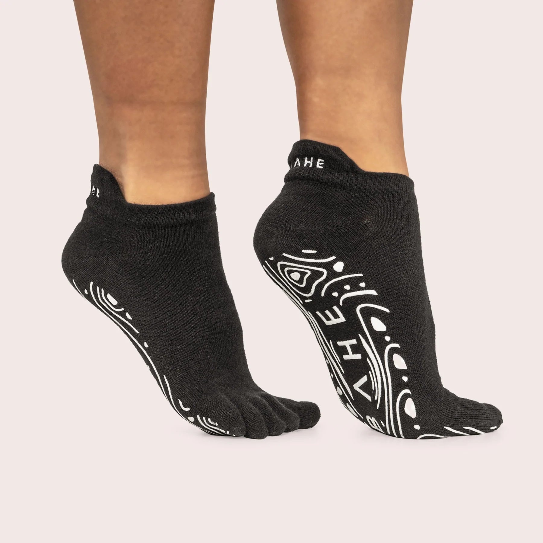 BAHE Non-Slip Grippy Socks for Adults - Anti-Skid Closetoe Socks in Anthracite - Perfect for Yoga, Workout, and Home Use