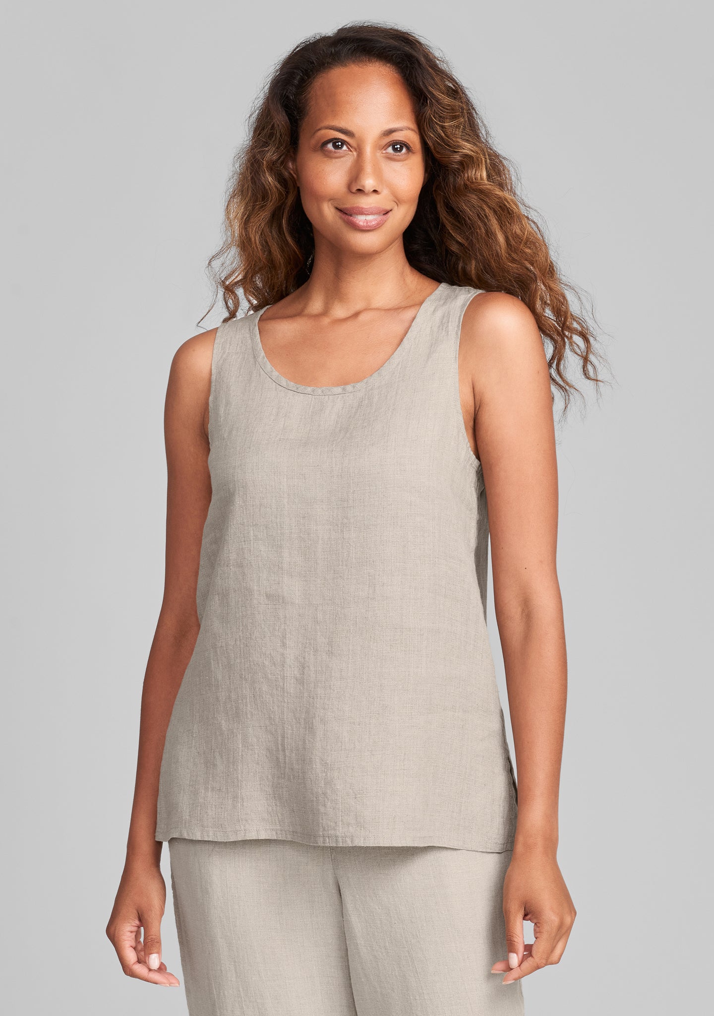 Essential Linen Tank Top for Women - Soft Breathable Summer Casual Wear - Perfect for Yoga, Beach, and Everyday Outfits