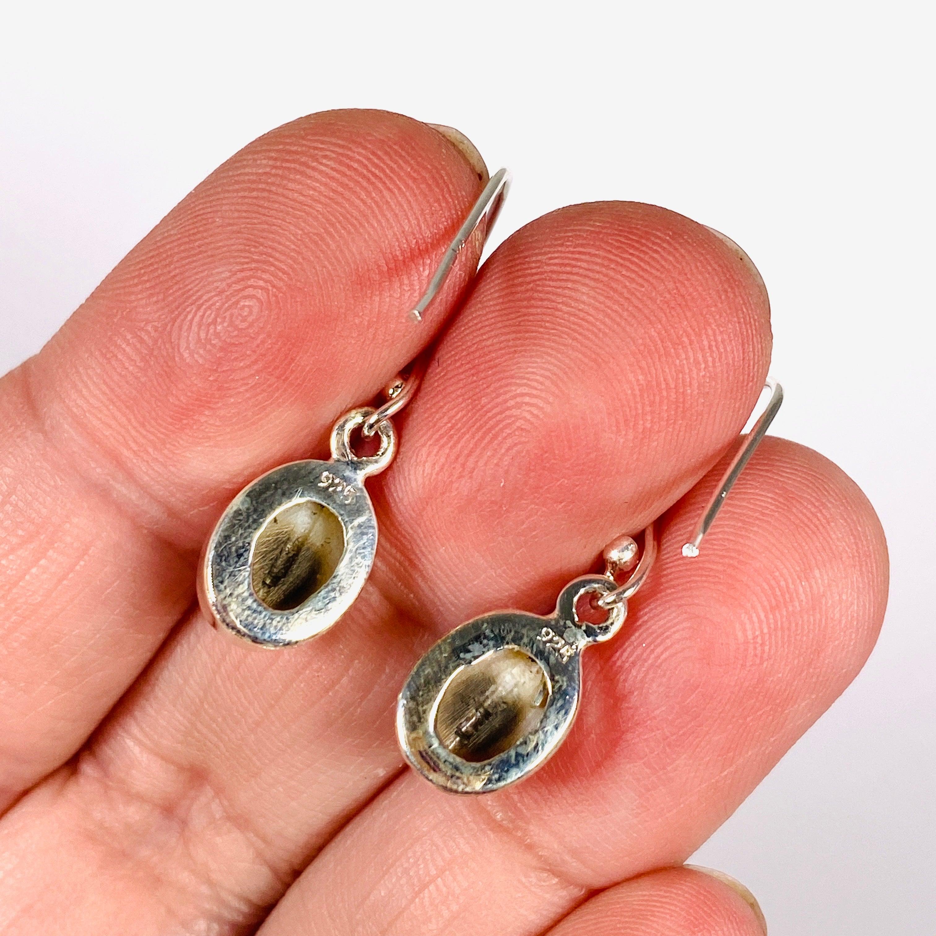 Elegant Pearl Oval Earrings E2672 - Perfect for Weddings, Parties & Special Occasions