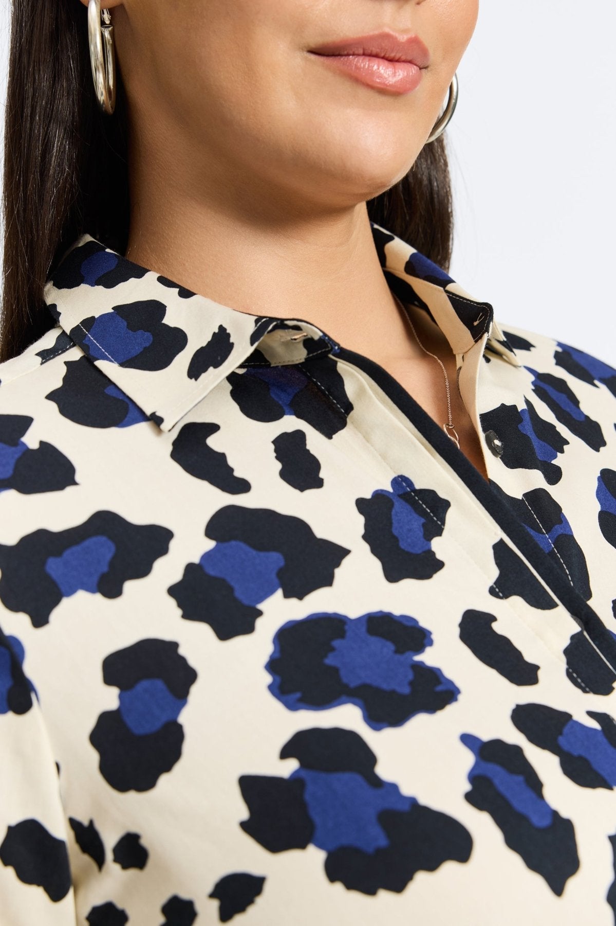 Charlie Plus Large Cheetah Print Border Long Sleeve Shirt for Men - Stylish Casual Wear for Parties, Outings & Everyday Fashion