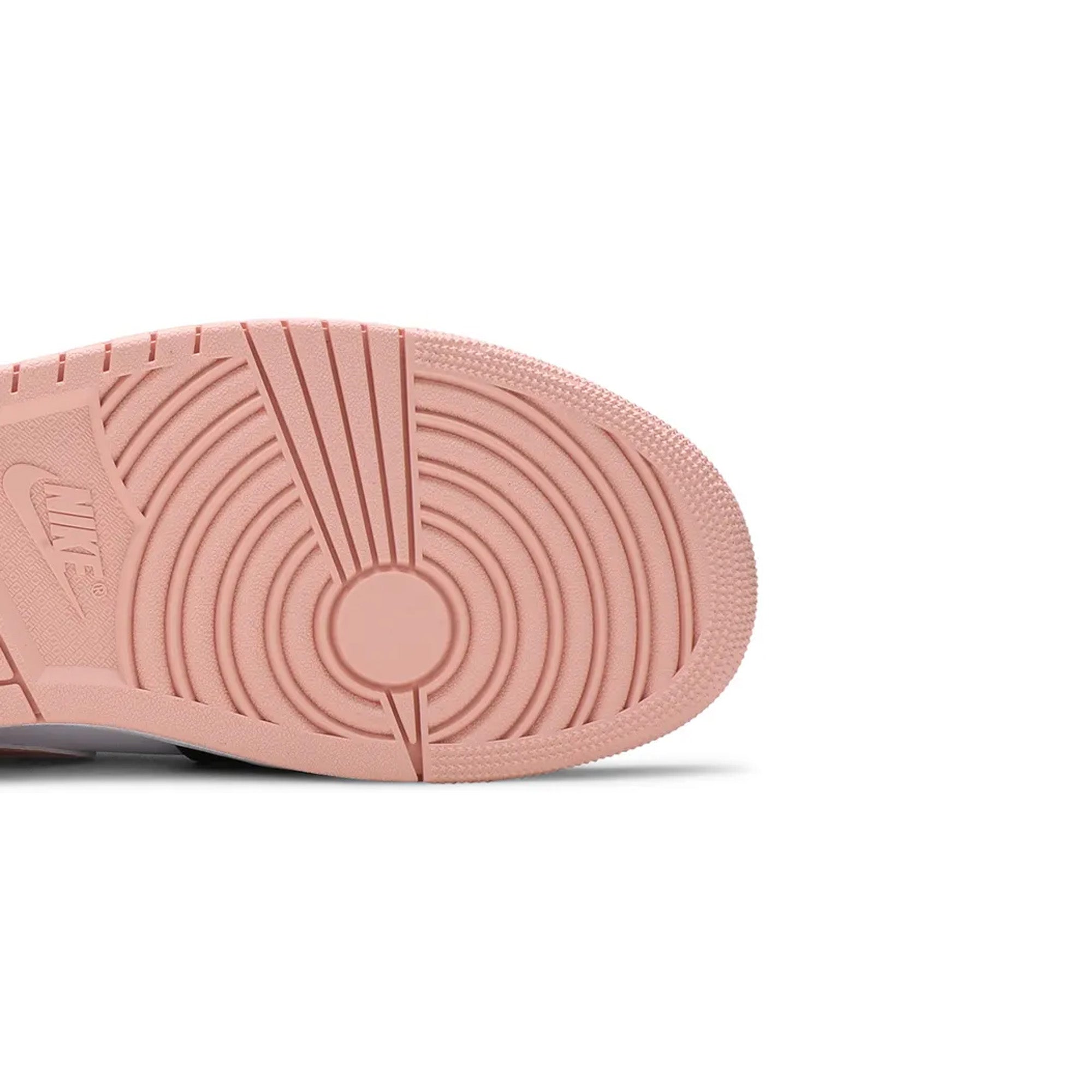 Air Jordan 1 Mid 'Crimson Tint' Men's Basketball Shoes - Stylish Sneakers for Casual Wear, Street Fashion & Sports
