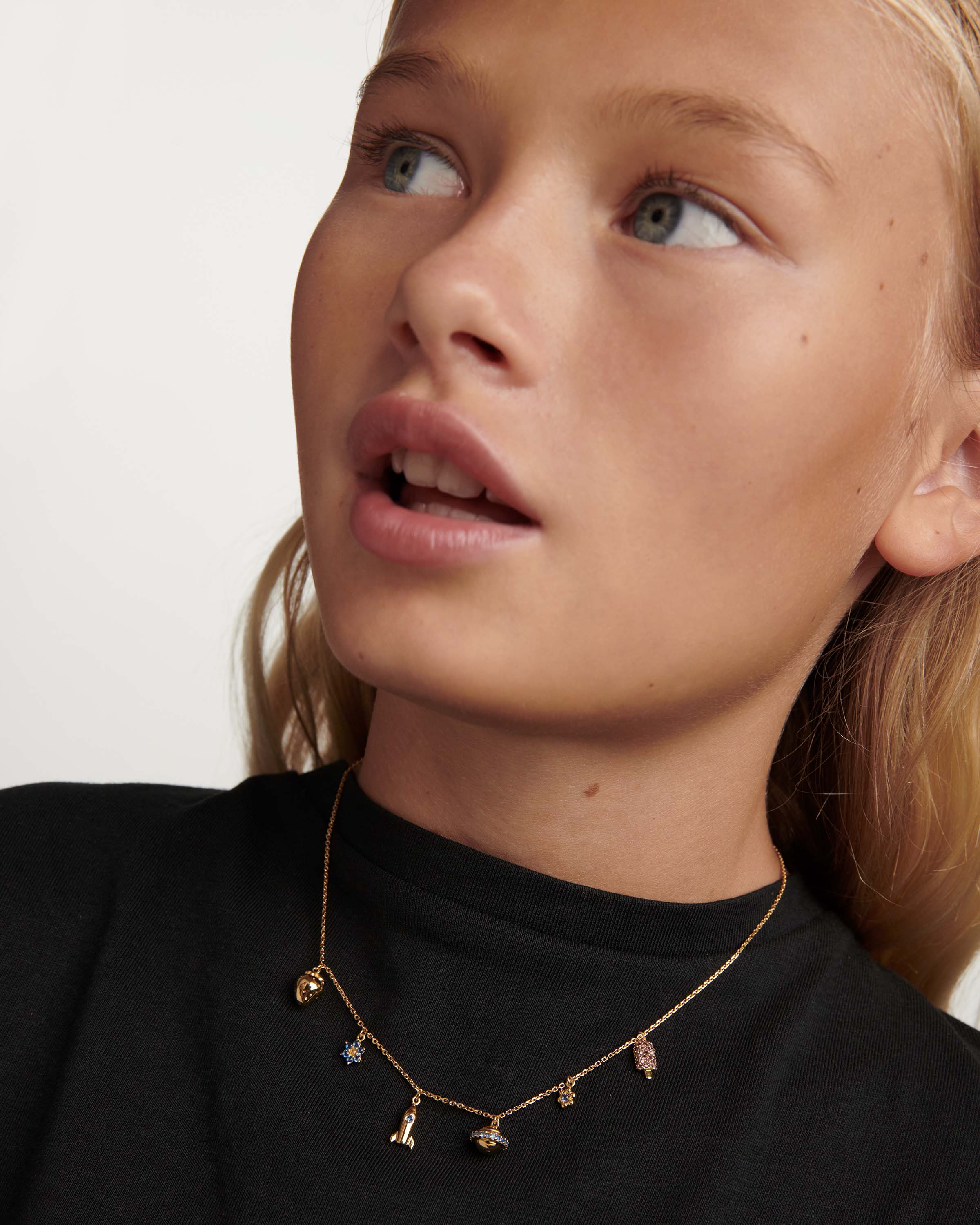 Les Petites Necklace - Elegant Dainty Gold Pendant Necklace for Women | Perfect for Everyday Wear, Date Nights & Special Occasions