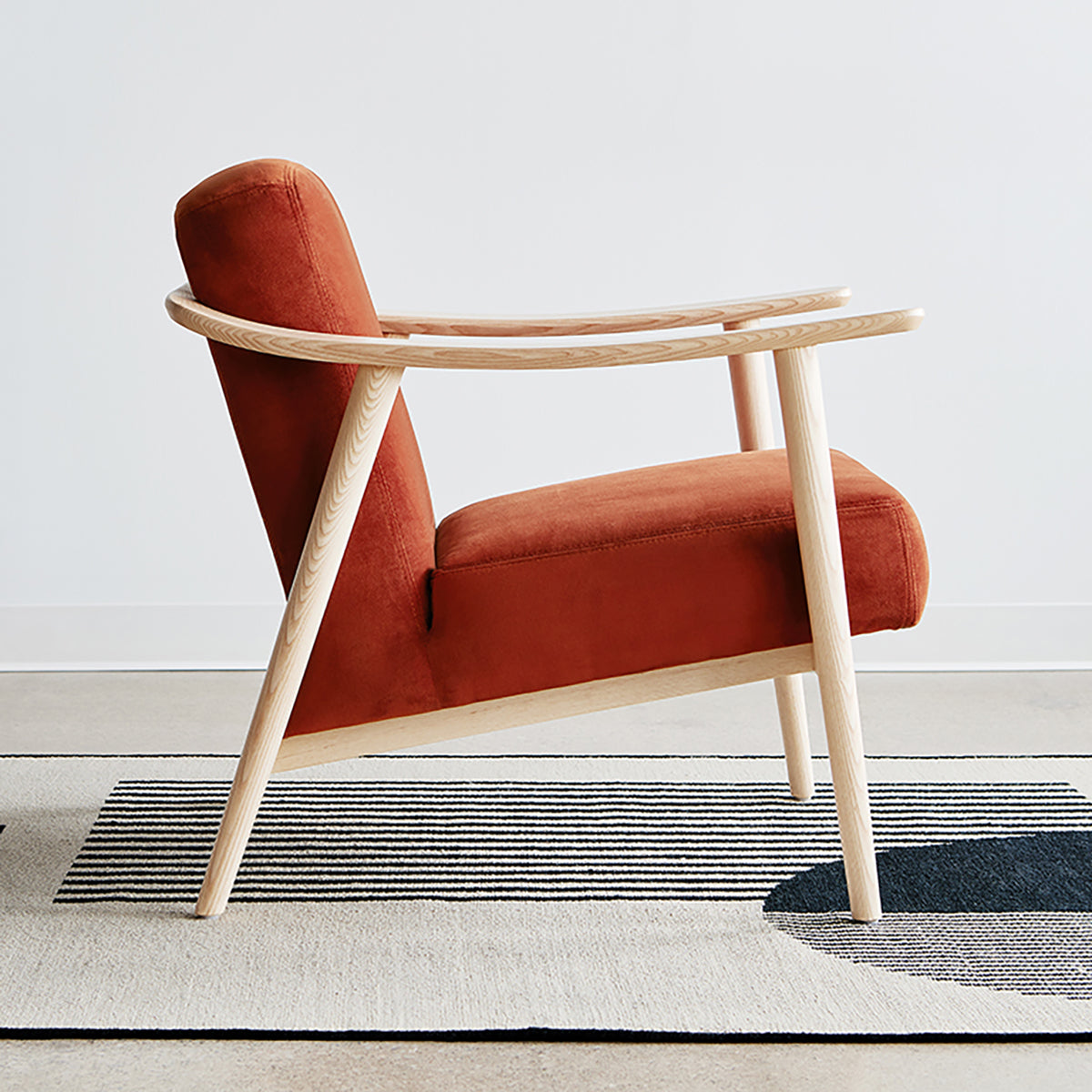 Baltic Fabric Armchair - Modern Upholstered Accent Chair for Living Room, Bedroom & Office - Comfortable Lounge Seating with Sturdy Wooden Legs