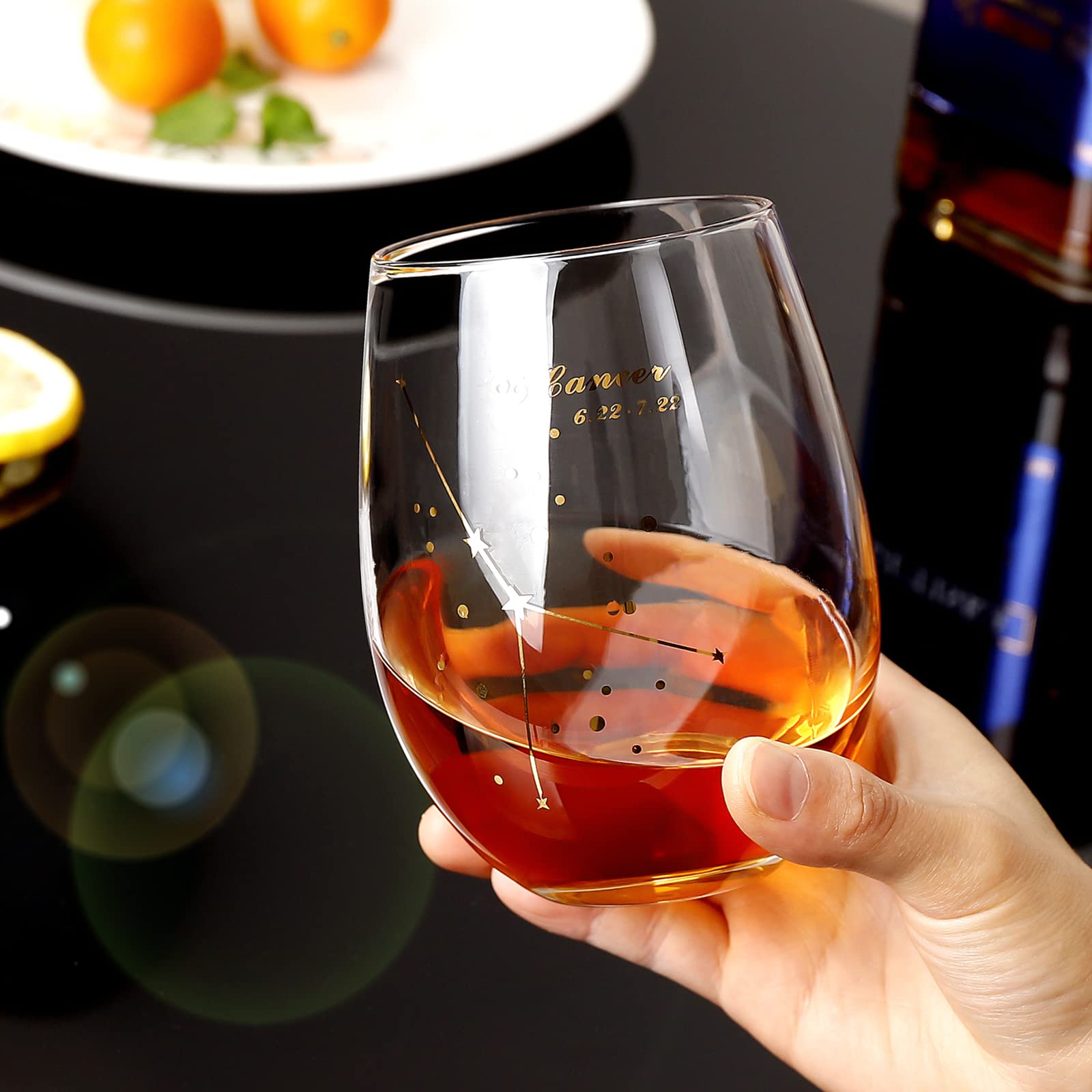 HOHY 20 Oz Stemless Wine Glass with Cancer Constellation Design - Golden Zodiac Gift for Women, June Birthday Present - Perfect for Wine Tasting, Parties, and Astrology Lovers