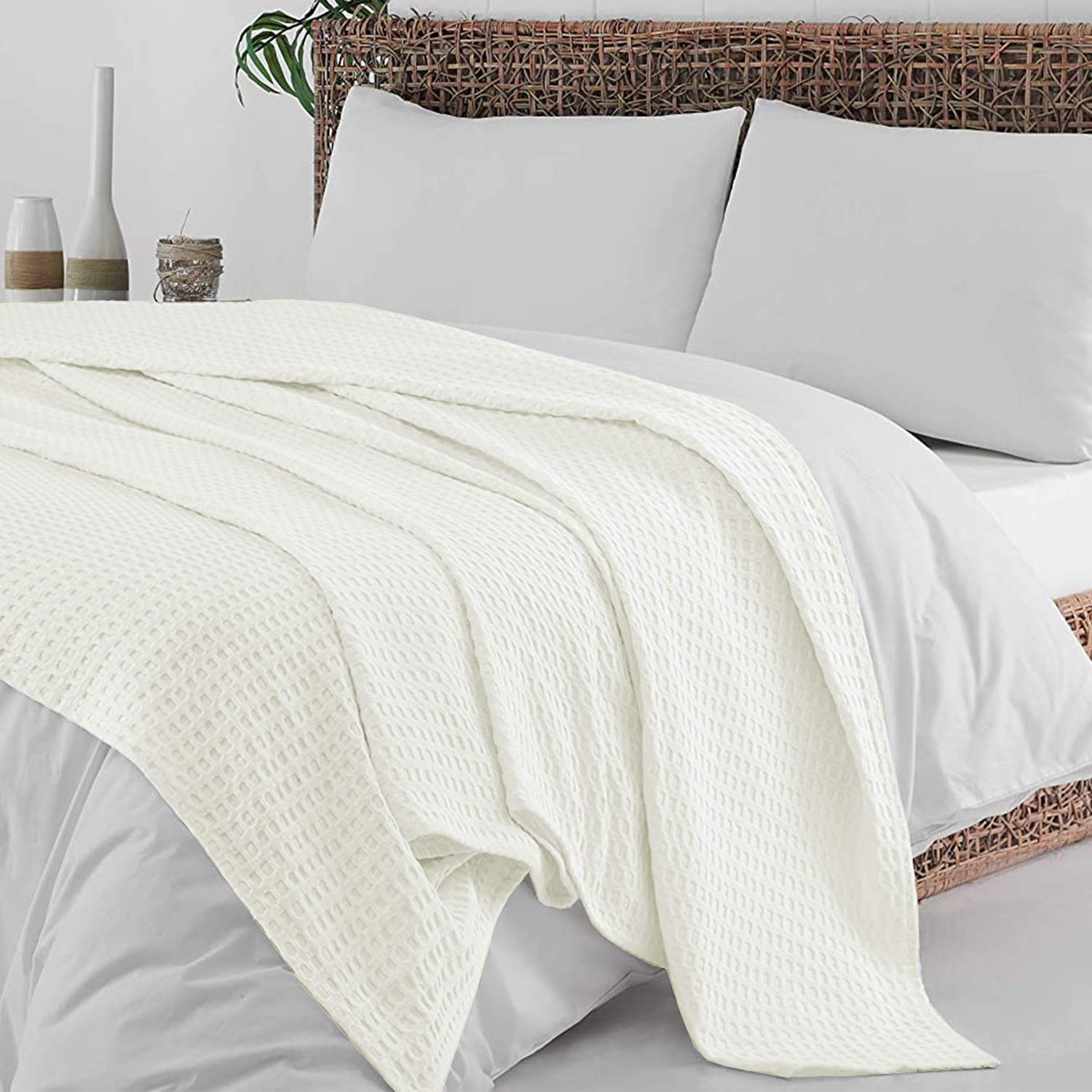 100% Cotton Waffle Weave Blankets - Ultra Soft & Lightweight Thermal Bedding for All Seasons (Ivory, Full/Queen Size) | Perfect for Cozy Nights, Guest Rooms & Dorm Essentials
