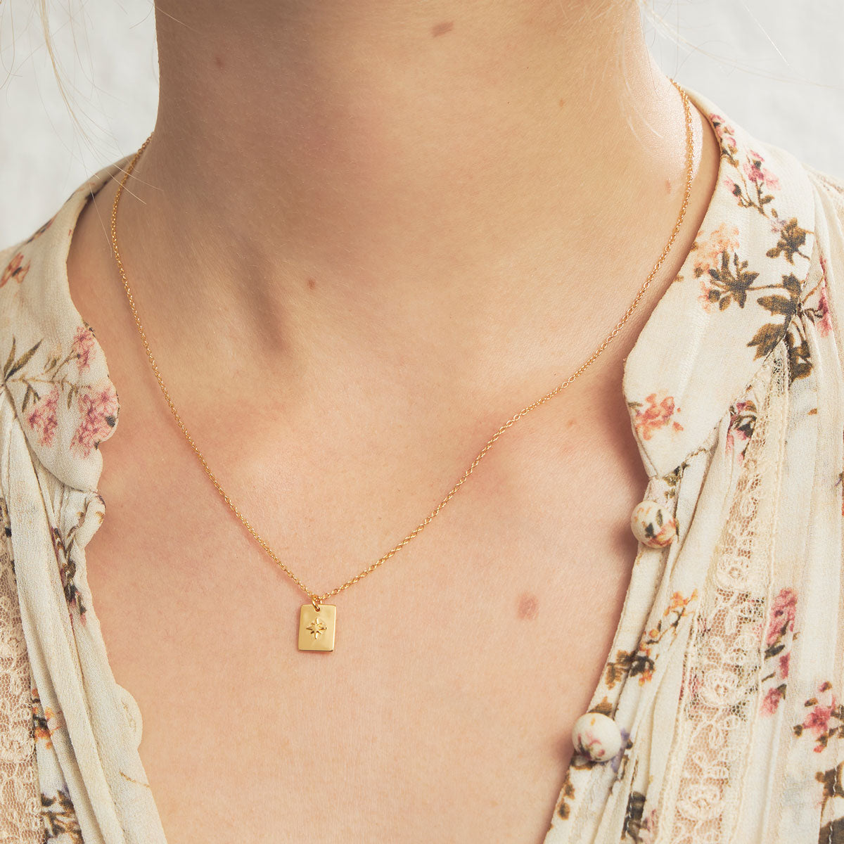 Celestial Medallion Necklace Gold - Elegant Zodiac Pendant Jewelry for Women, Perfect Gift for Birthday, Anniversary & Special Occasions | Ideal for Daily Wear, Parties & Romantic Dates