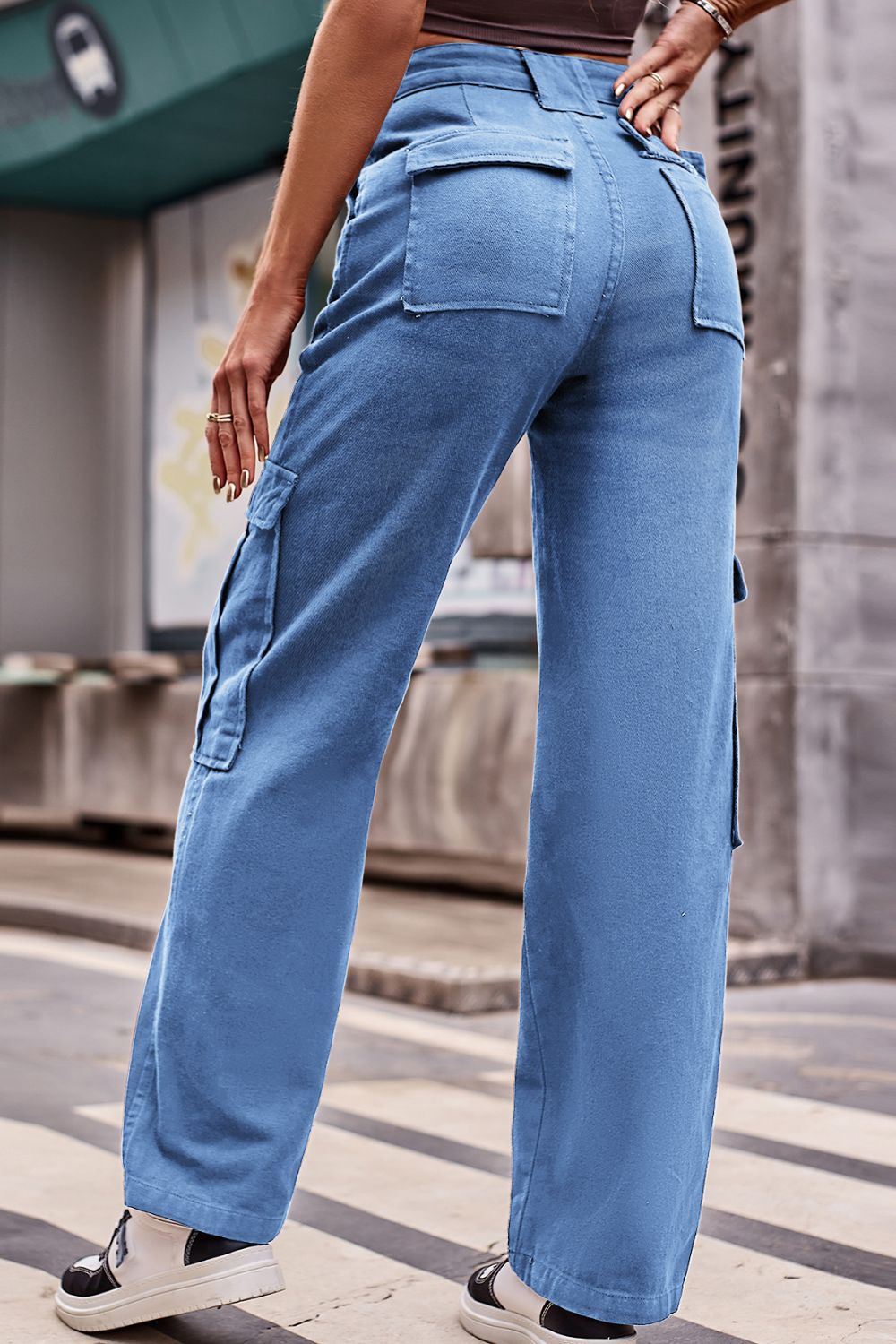 High Waist Button Fly Loose Fit Jeans for Women - Comfortable Stretch Denim Pants for Casual Wear and Everyday Outfits