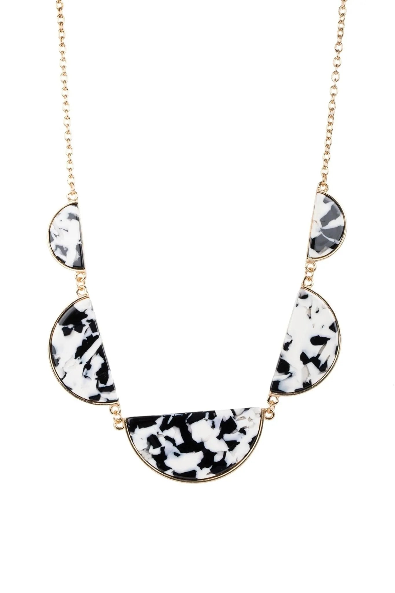 Day Out Necklace - Elegant & Dainty Pendant for Women | Perfect for Casual Wear, Date Nights & Everyday Jewelry | Gift Idea for Her