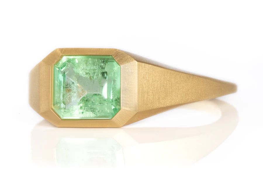 Emerald Trio Ring - Elegant 3-Stone Emerald Ring for Women, 925 Sterling Silver Vintage Style Jewelry, Perfect for Engagement, Anniversary & Special Occasions