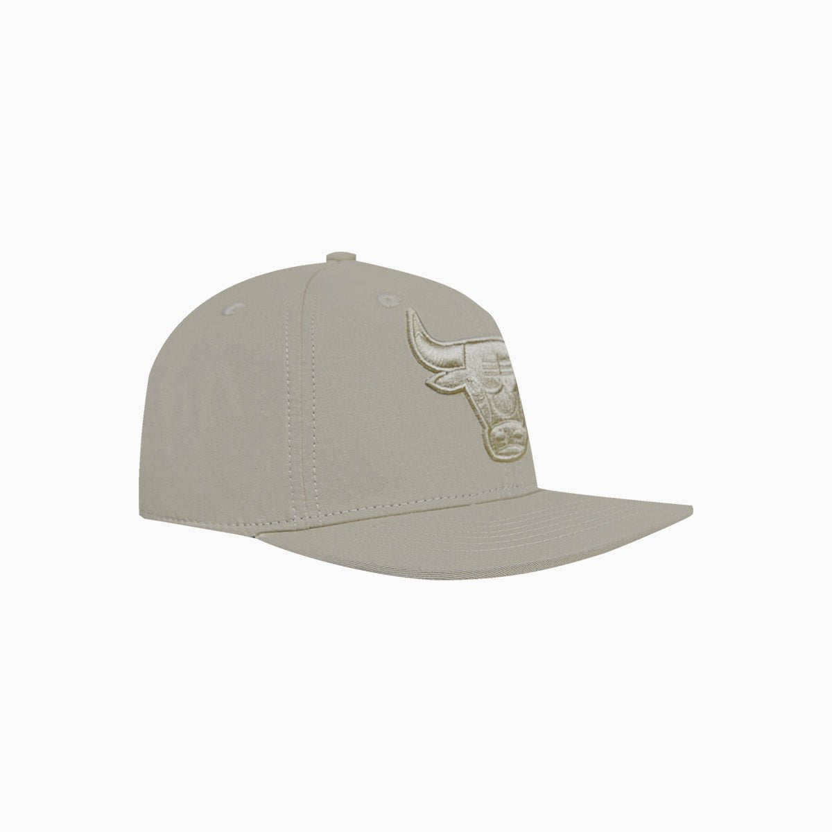 Chicago Bulls NBA Wool Snapback Hat - Official Logo, Adjustable Fit for Men & Women - Perfect for Basketball Games, Streetwear & Sports Fans