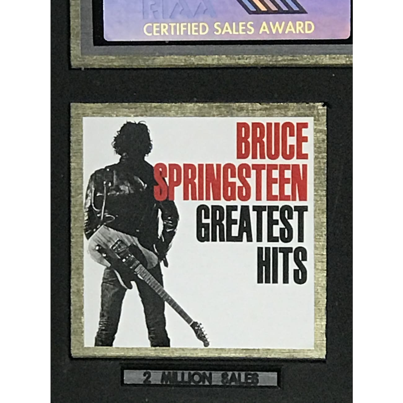 Bruce Springsteen Greatest Hits 2x Multi Platinum Album Award - RIAA Certified - Perfect for Music Collectors & Fans, Home Decor, Office Display