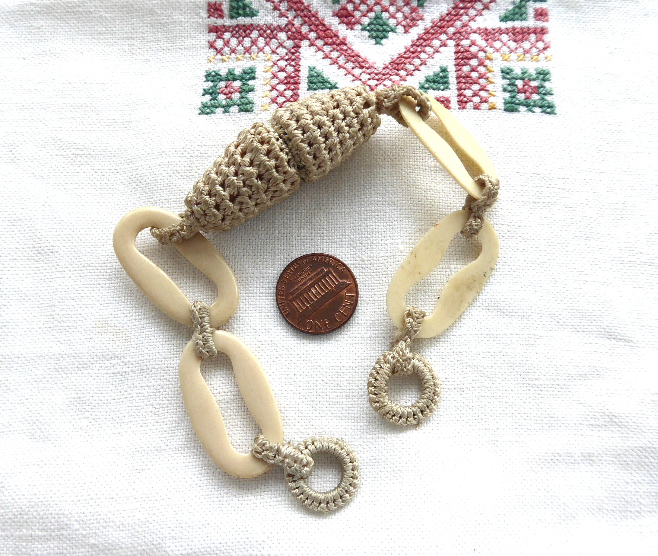 Vintage Edwardian Celluloid Cloak Fastener Coat Frog with Woven Silk - Antique Style Button Clasp for Victorian Costumes, Historical Reenactments & Steampunk Fashion