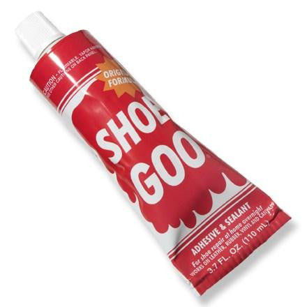 Shoe Goo Adhesive - Clear or Black (3.7 oz) - Strong Shoe Repair Glue for Sneakers, Boots & Sandals - Perfect for Fixing Soles, Heels & Rubber Parts