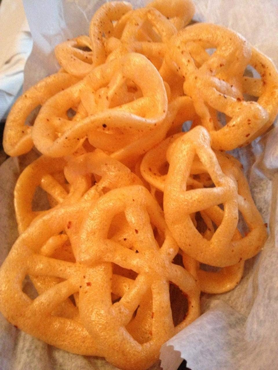 Don Turinos Duritos Wheels Snacks - 2 lb Bag of Natural Crunchy Puffy Wheat Pasta Pinwheels | Authentic Mexican Chicharrones de Harina | Perfect for Parties, Movie Nights & Snacking