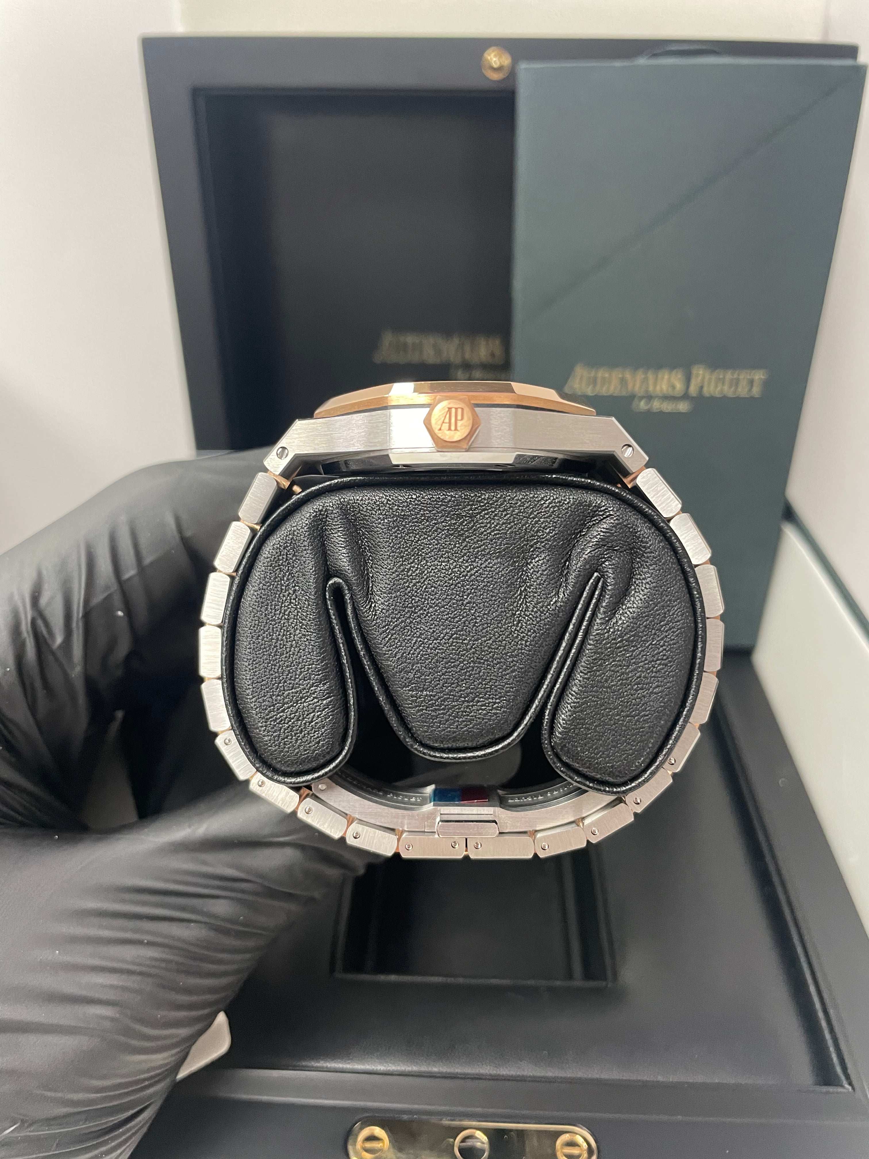 Audemars Piguet Royal Oak 37mm Self-Winding Ladies Watch - Rose Gold & Steel Case, White Dial (Ref#15450SR.OO.1256SR.01) | Luxury Women's Watch for Business, Gala & Special Occasions
